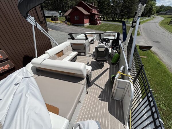 23 WRL $8,000 OFF - Image 3