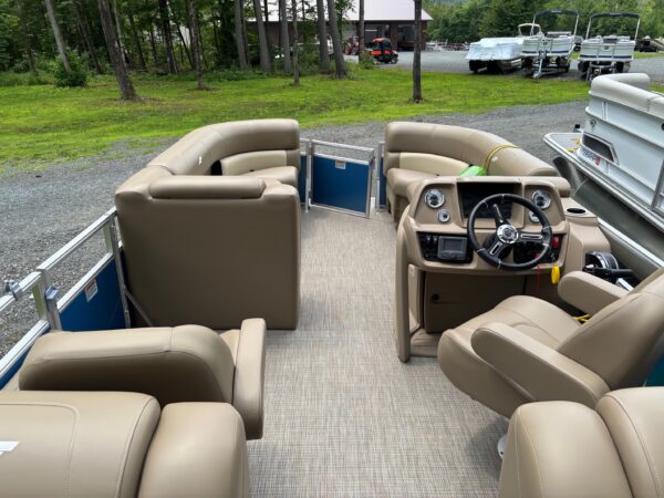Princecraft LX 22 R DH 60 HP $10,000 OFF (2) - Image 6