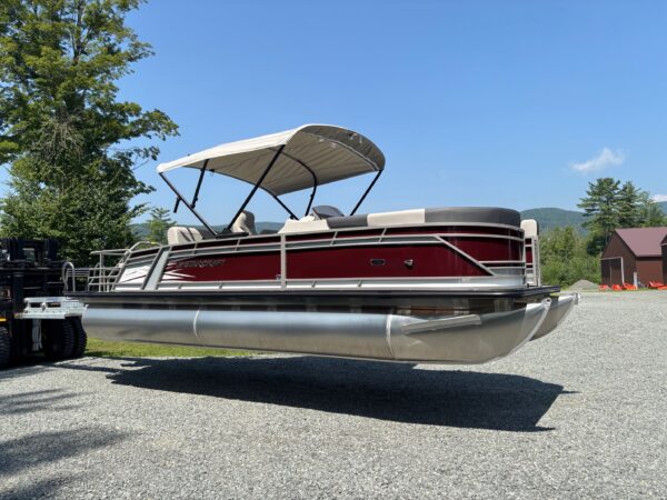 2025 Starcraft CX 23 RL 150hp $10,000 off