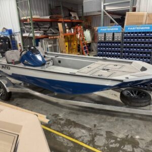 2026 AVID 18 Rogue SC - 115HP Yamaha (1 Blue/White)